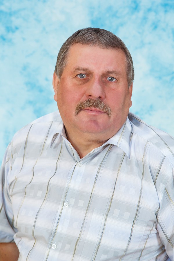 Давыдов Анатолий Михайлович.